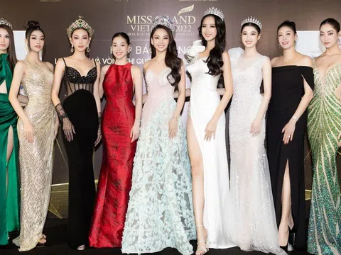 Thùy Tiên, Mai Phương và dàn mỹ nhân nền nã trên thảm đỏ Miss Grand Vietnam 2022